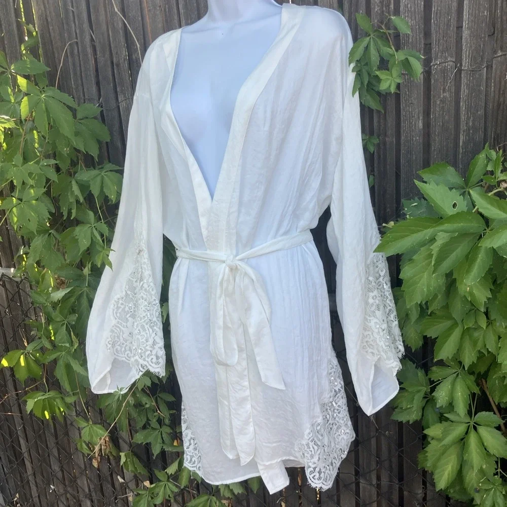NWT Anthropologie Duster Kimono Lace Sparkle Embroidered‎ White Sz M/L Angelcore